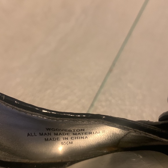 Guess Women's Black Leather High Heels Size 9.5M - Picture 14 of 15